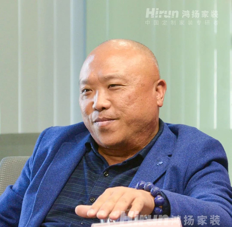 逆勢(shì)增長(zhǎng)、破浪領(lǐng)航！政協(xié)副主席彭繼球盛贊鴻揚(yáng)家裝